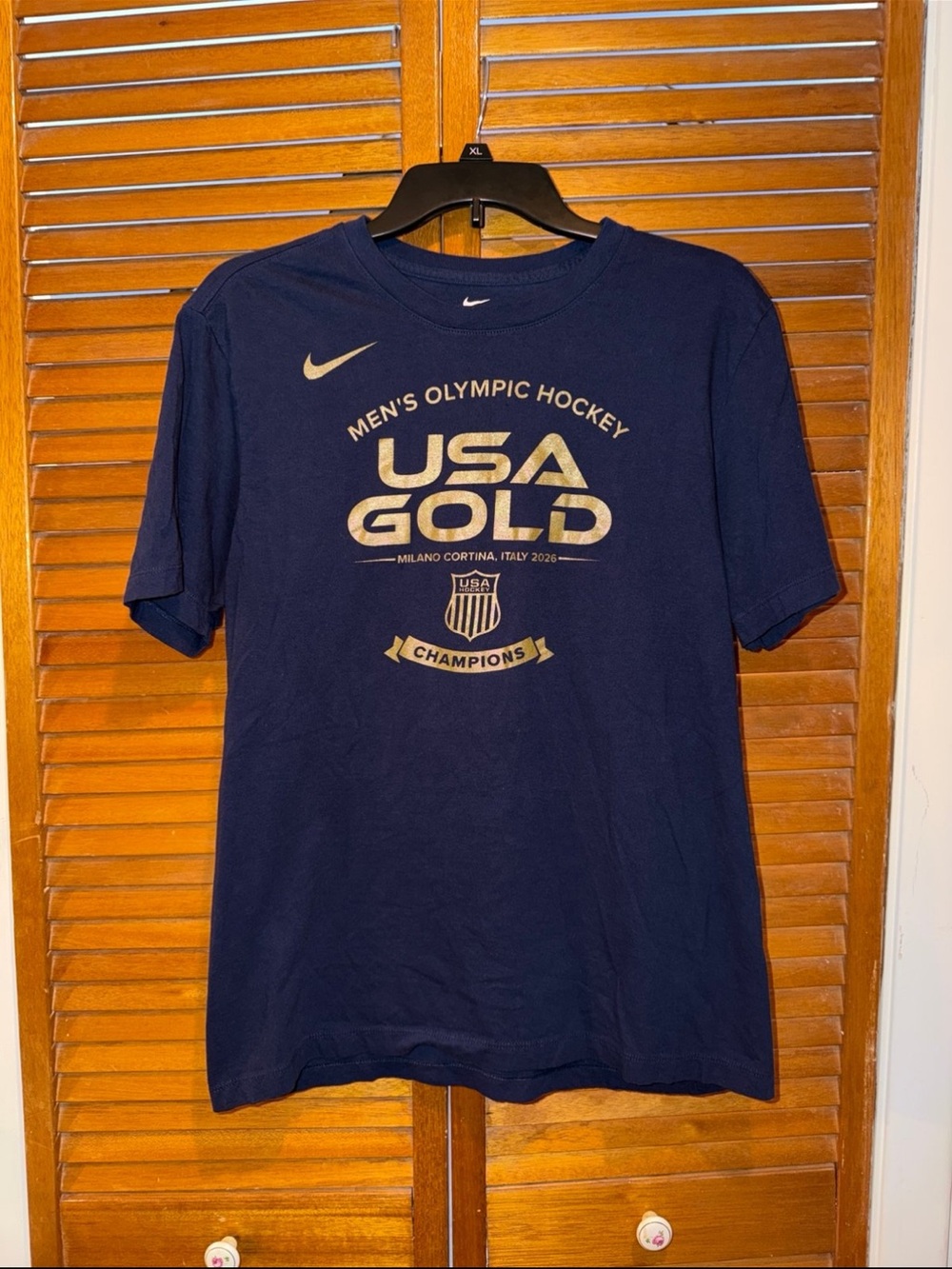 Team USA Mens Hockey Nike Short Sleeve Shirt. Mens Medium (NWOT)